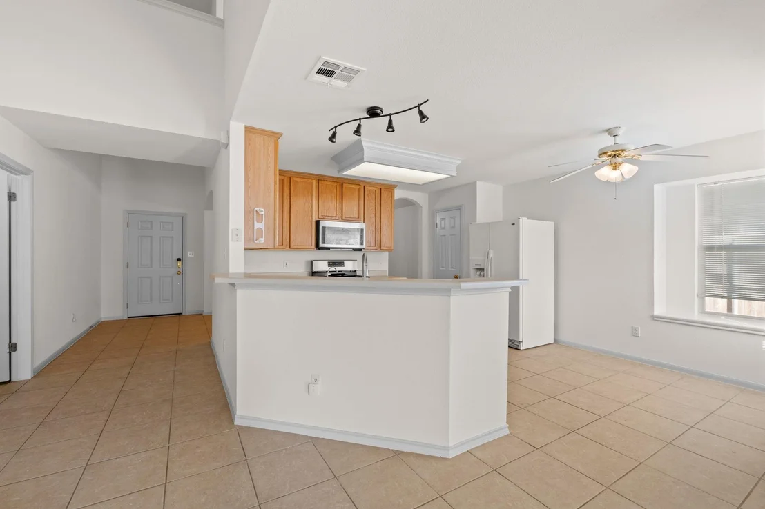 Photo of 202 E Custers Creek BND