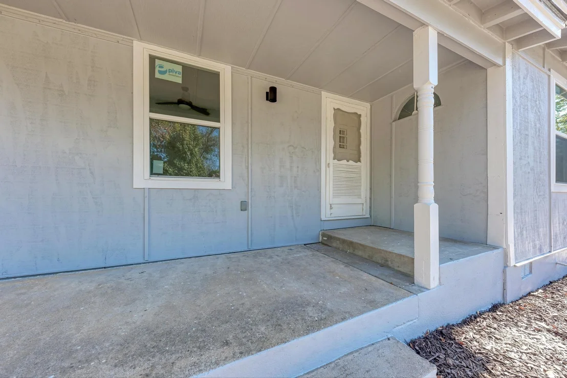 Photo of 718 Barbara DR