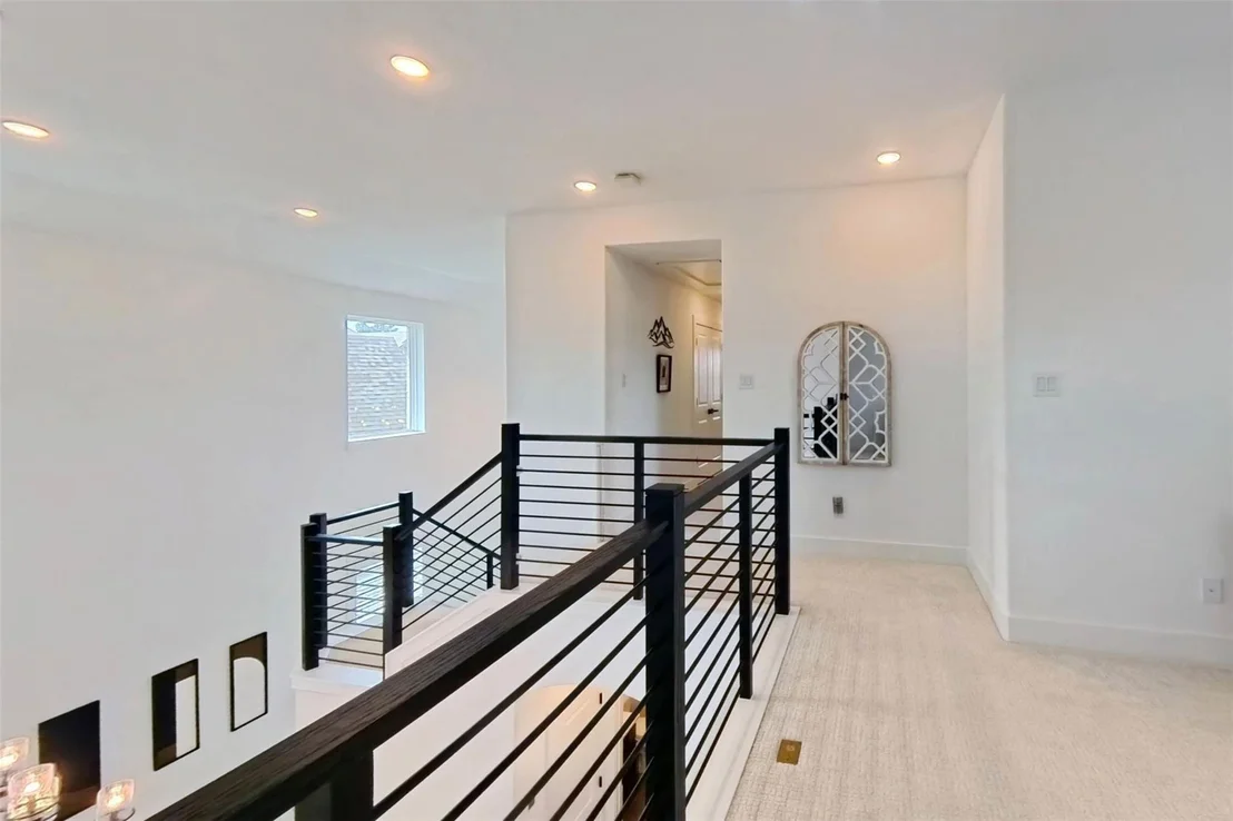 Photo of 132 Timber Glen LN