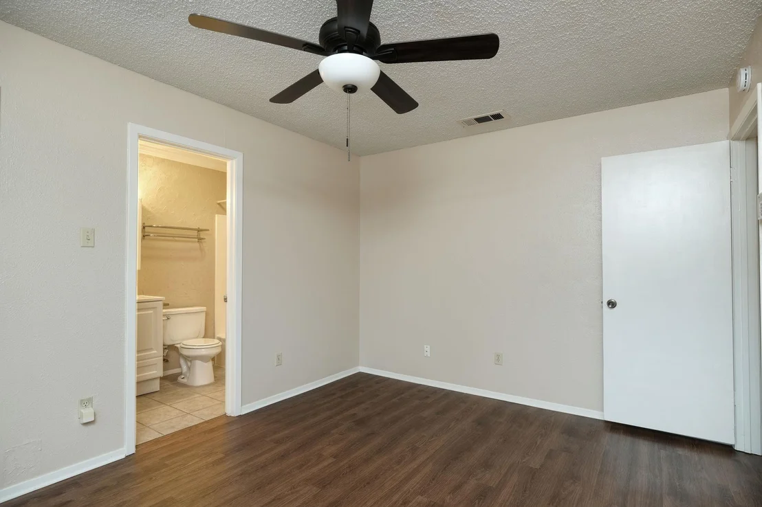 Photo of 10419 Firethorn LN