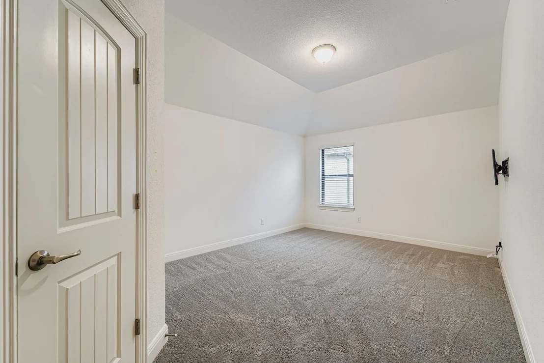 Photo of 2928 Birdcall PATH
