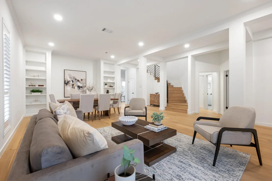 Photo of 5000 Valburn CT