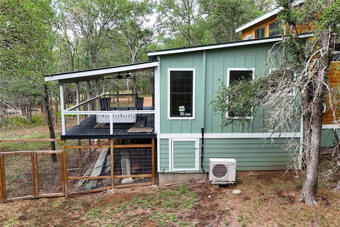 Photo of 415 Balch RD