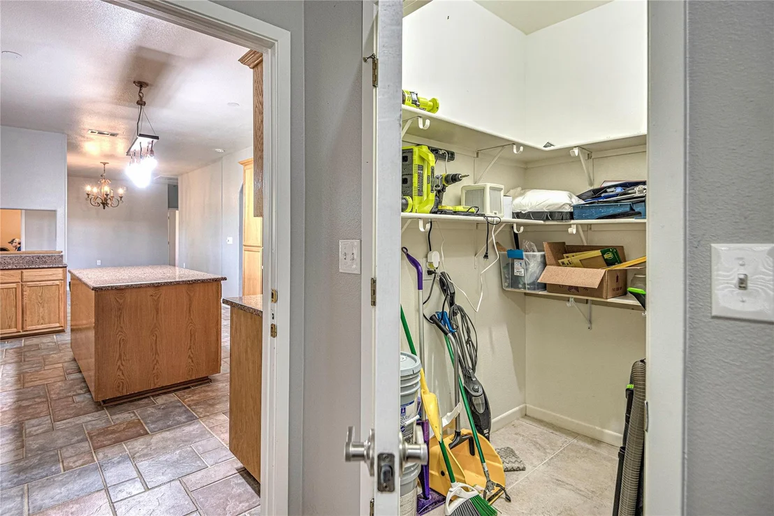 Photo of 1301 Oak Spring RD
