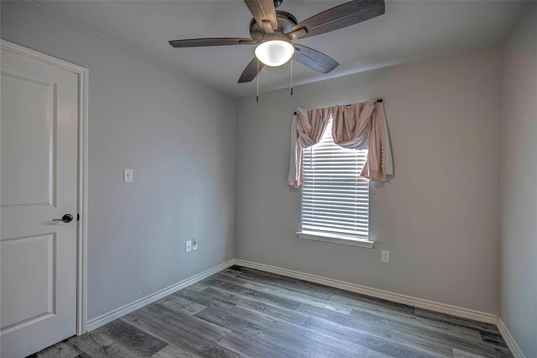 Photo of 1204 Ridgemont DR