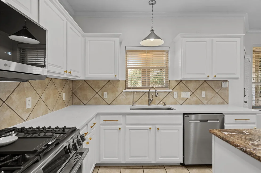 Photo of 10824 Quarry Oaks TRL