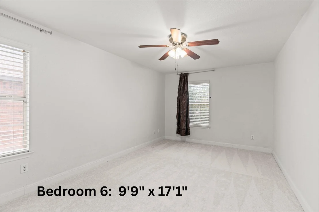 Photo of 804 Yosemite TRL