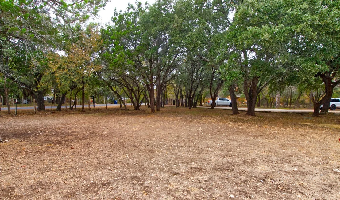 Photo of 319 RIVER RD