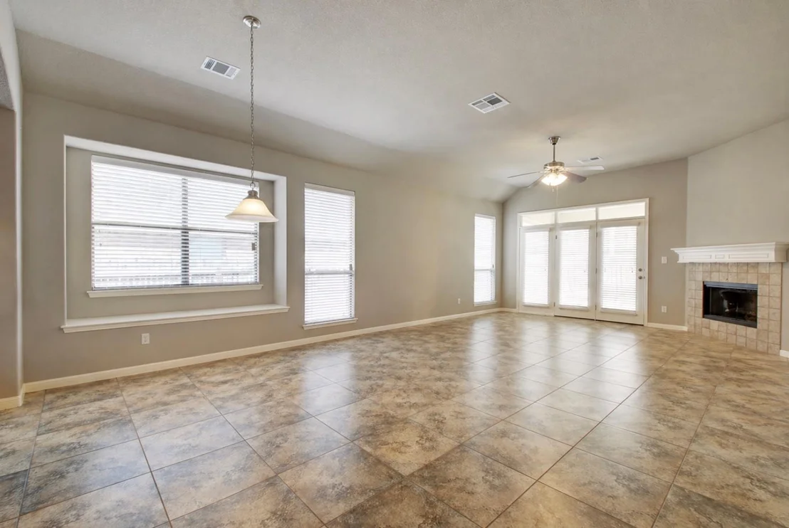 Photo of 2612 Windview LN