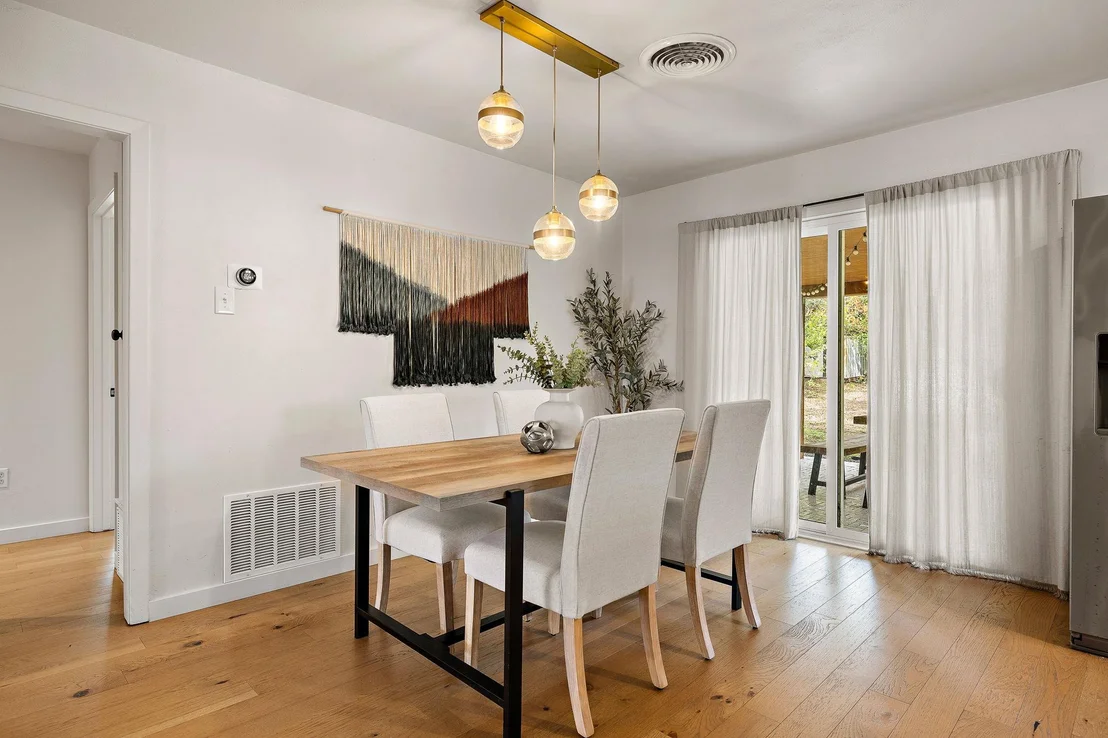 Photo of 8508 Contour DR