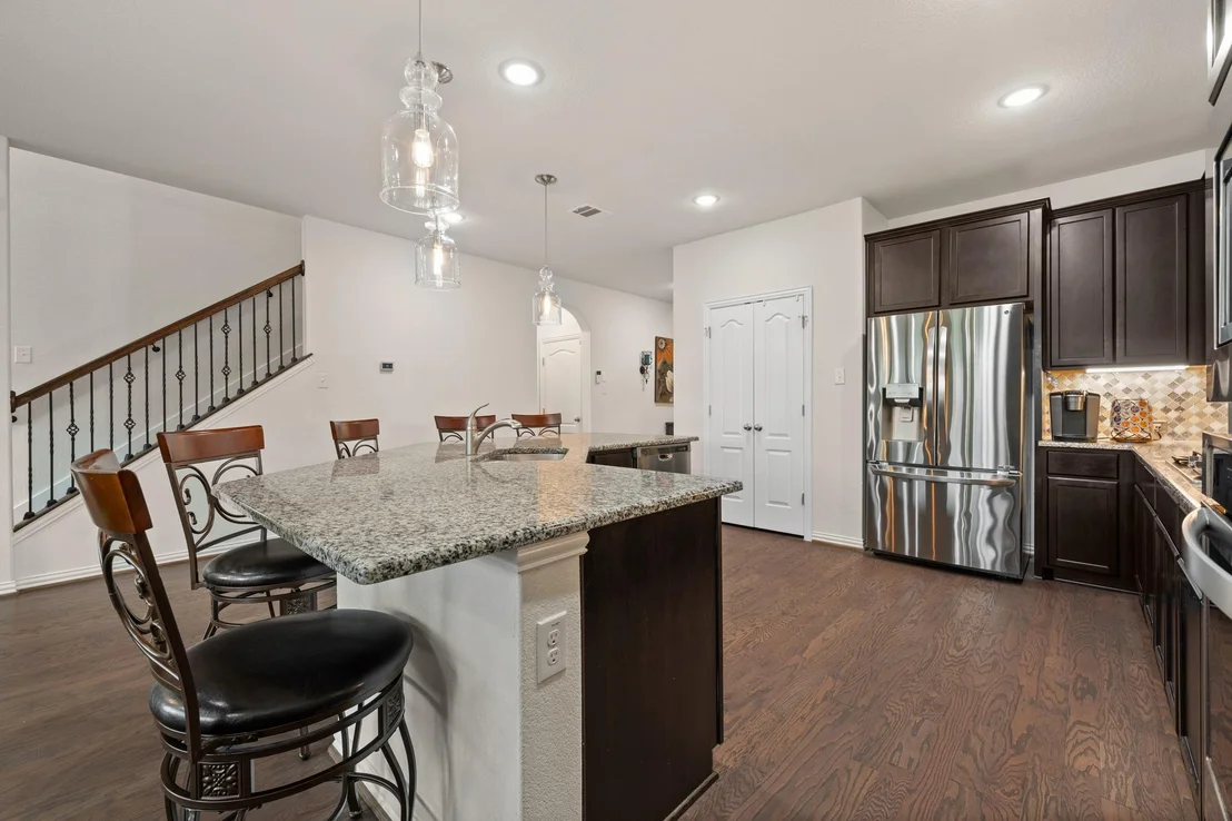Photo of 145 Findley Ave