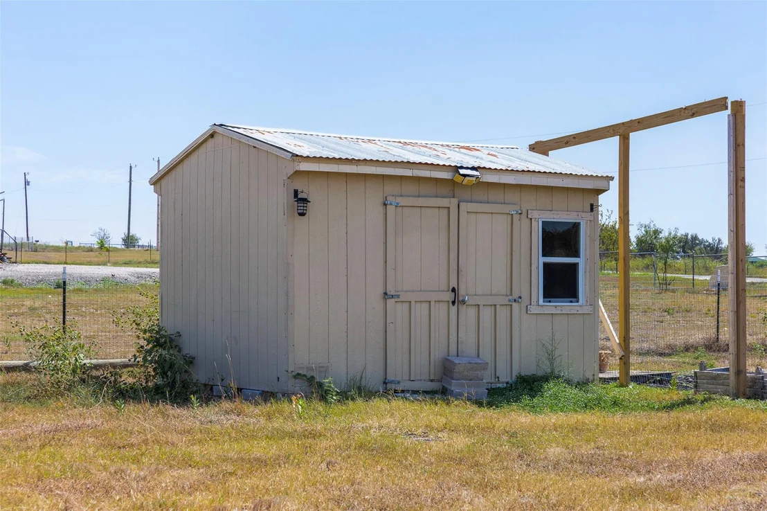 Photo of 105 CR 423