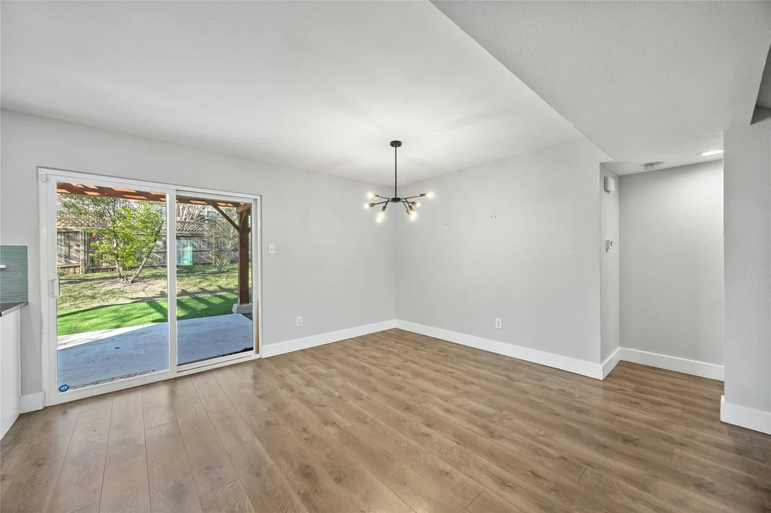 Photo of 3106 Leaf CIR