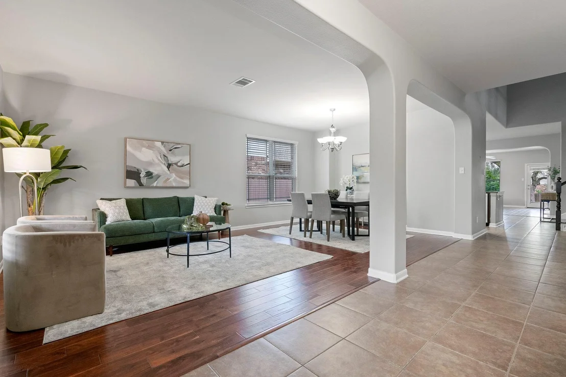 Photo of 8024 Alophia DR