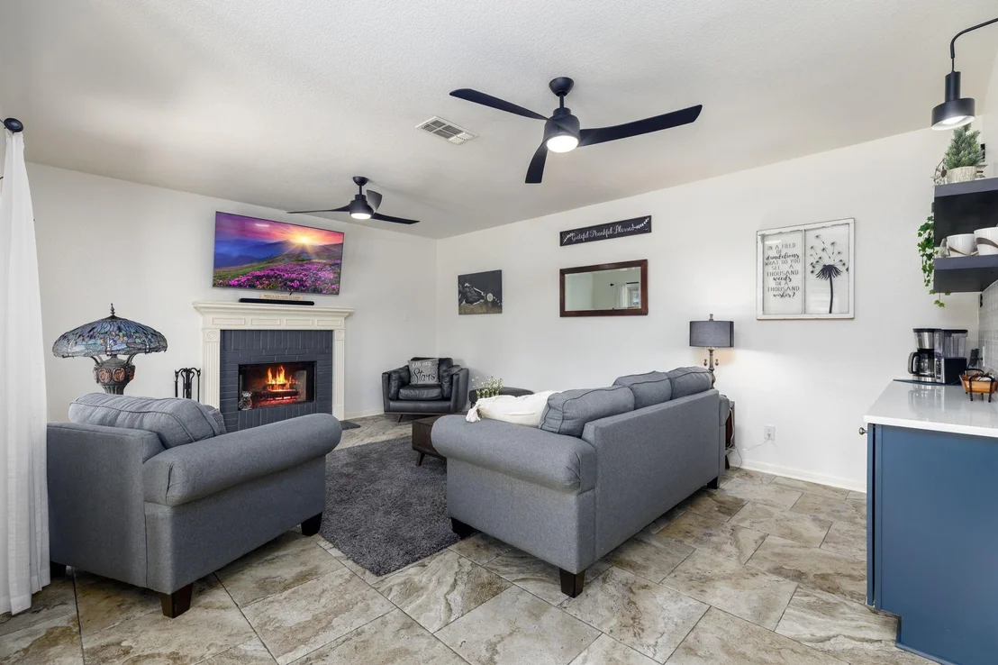 Photo of 101 Brazos DR