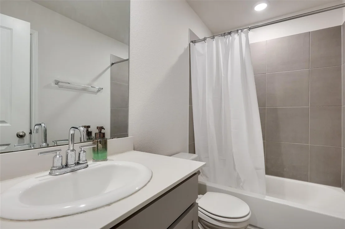 Photo of 406 Grasslands TRL