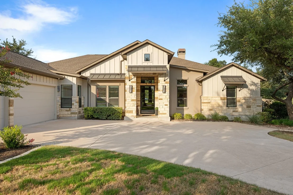 Photo of 10909 Vista Heights DR