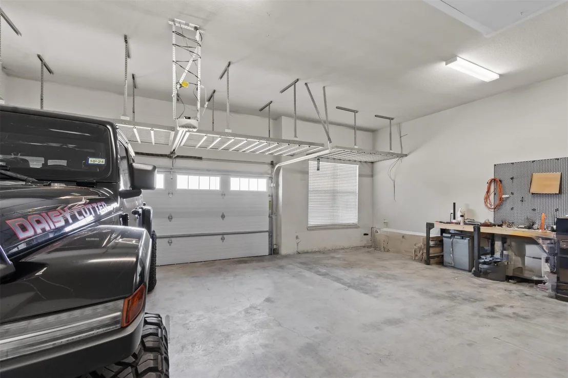 Photo of 104 Ridgeview CT