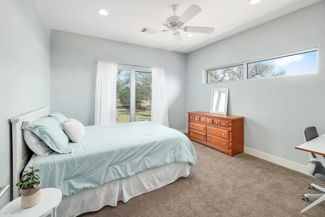 Photo of 23928 Oscar RD