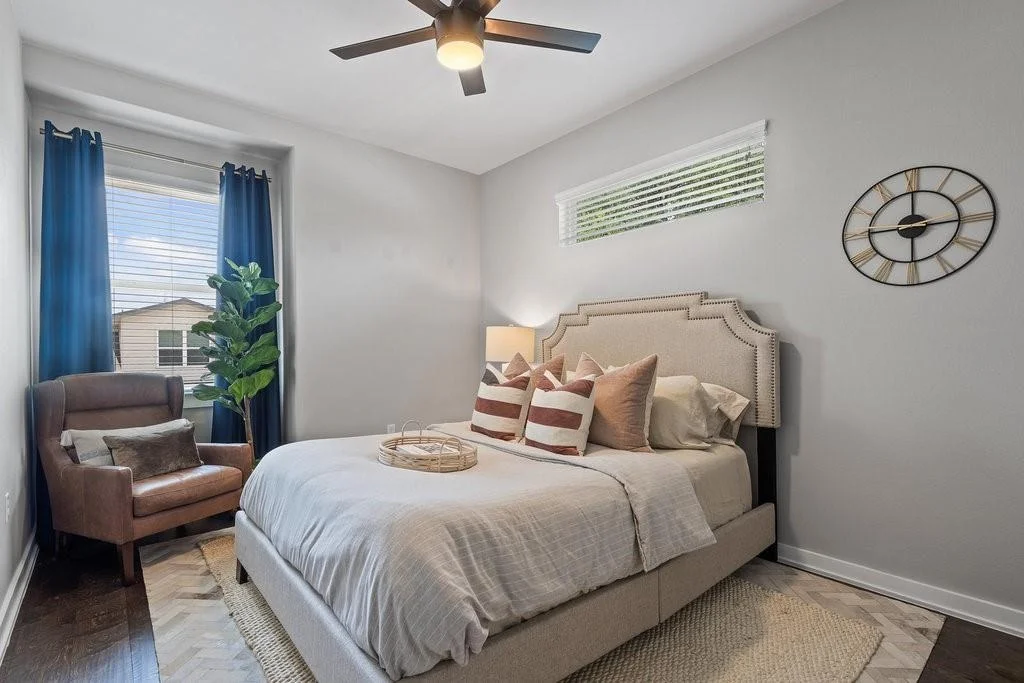 Photo of Unit B at 8901 Parker Ranch CIR