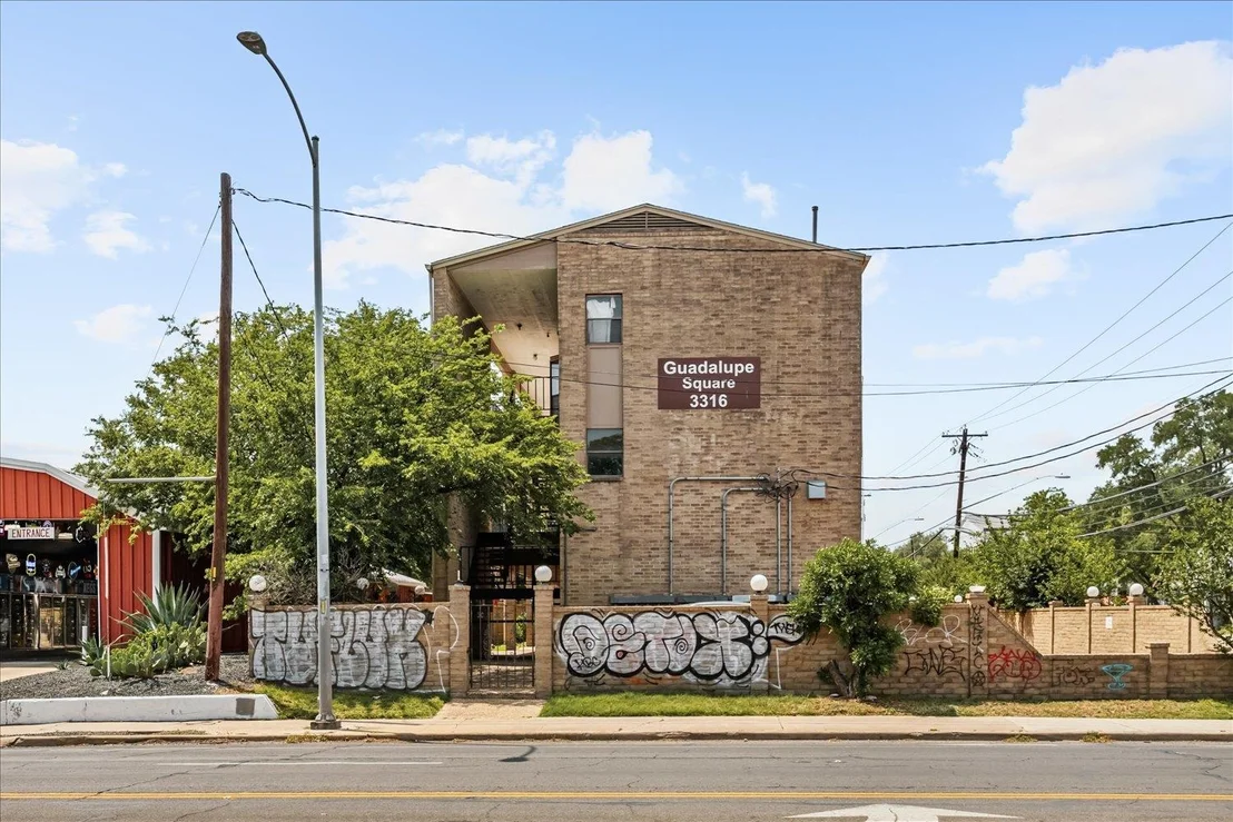 Photo of Unit 310 at 3316 Guadalupe ST