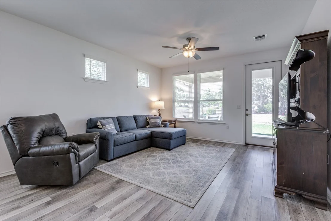Photo of 603 Kitty Hawk RD