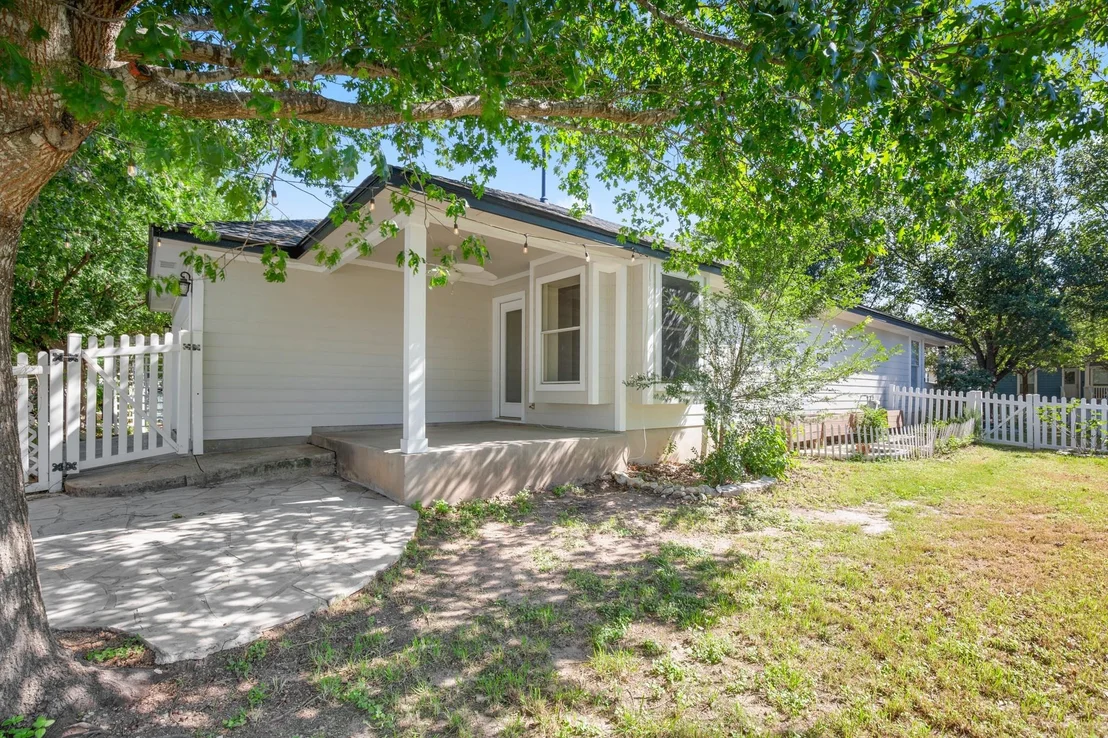 Photo of 151 Sampson