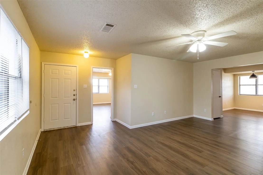 Photo of 2504 Boyd Ave