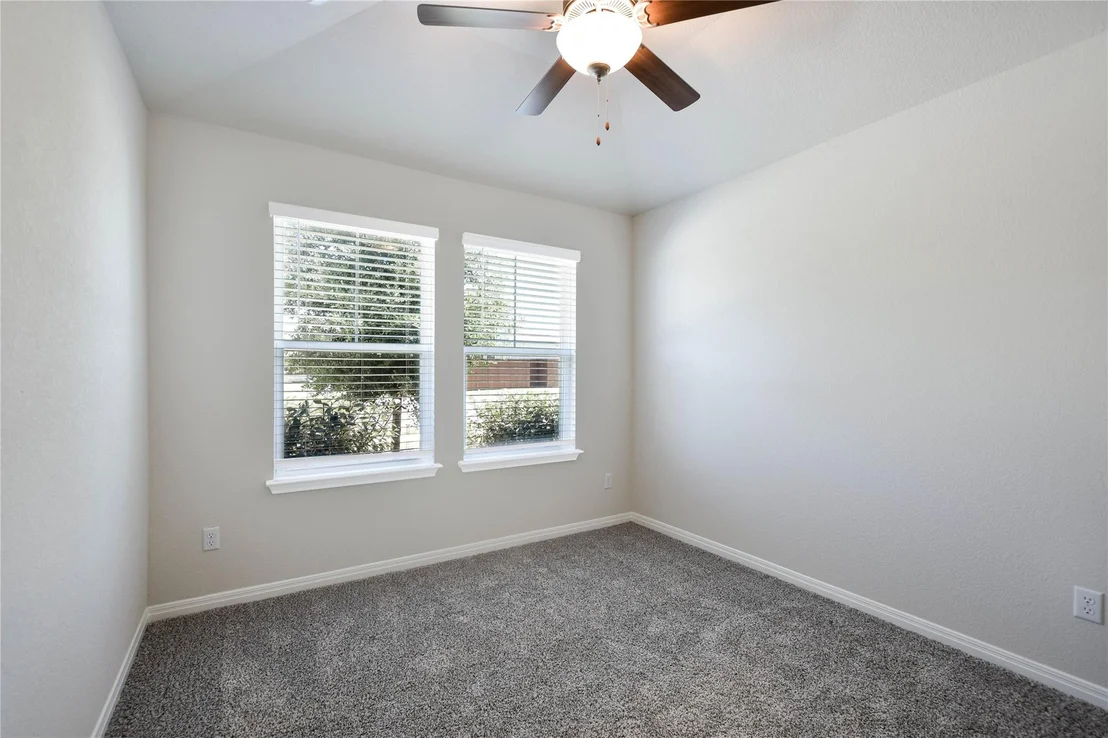 Photo of 1100 View DR