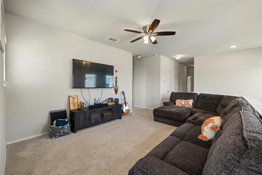Photo of 339 Black Opal DR