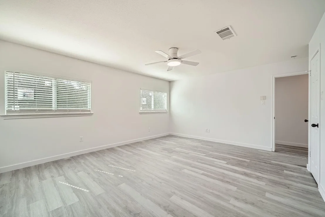 Photo of 2604 Andres WAY