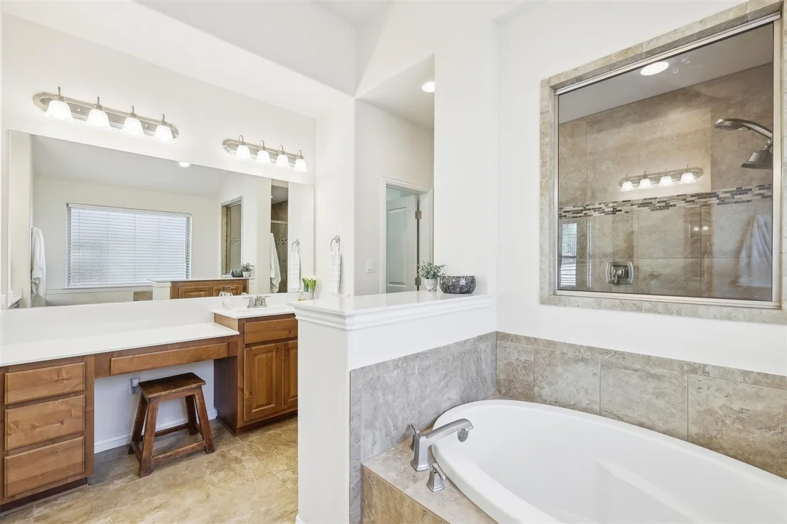 Photo of 303 Merion DR
