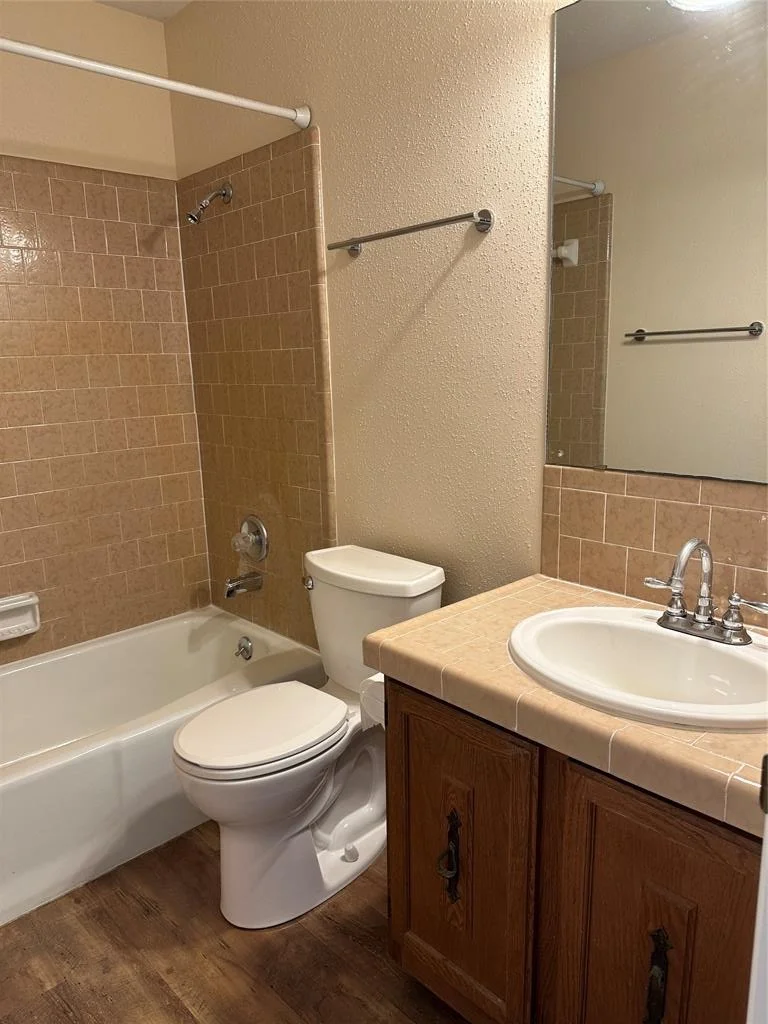 Photo of 1047 Private Road 3022