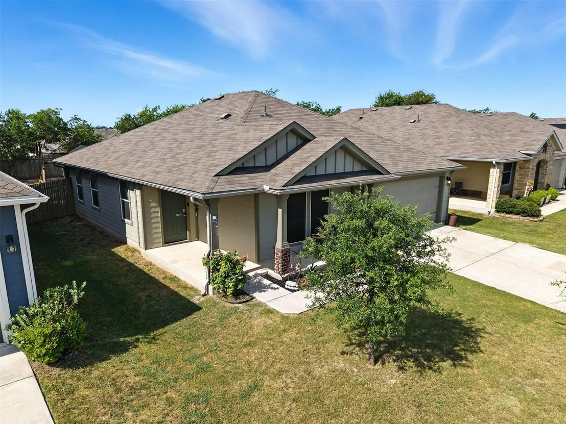 Photo of 416 Cassandra DR