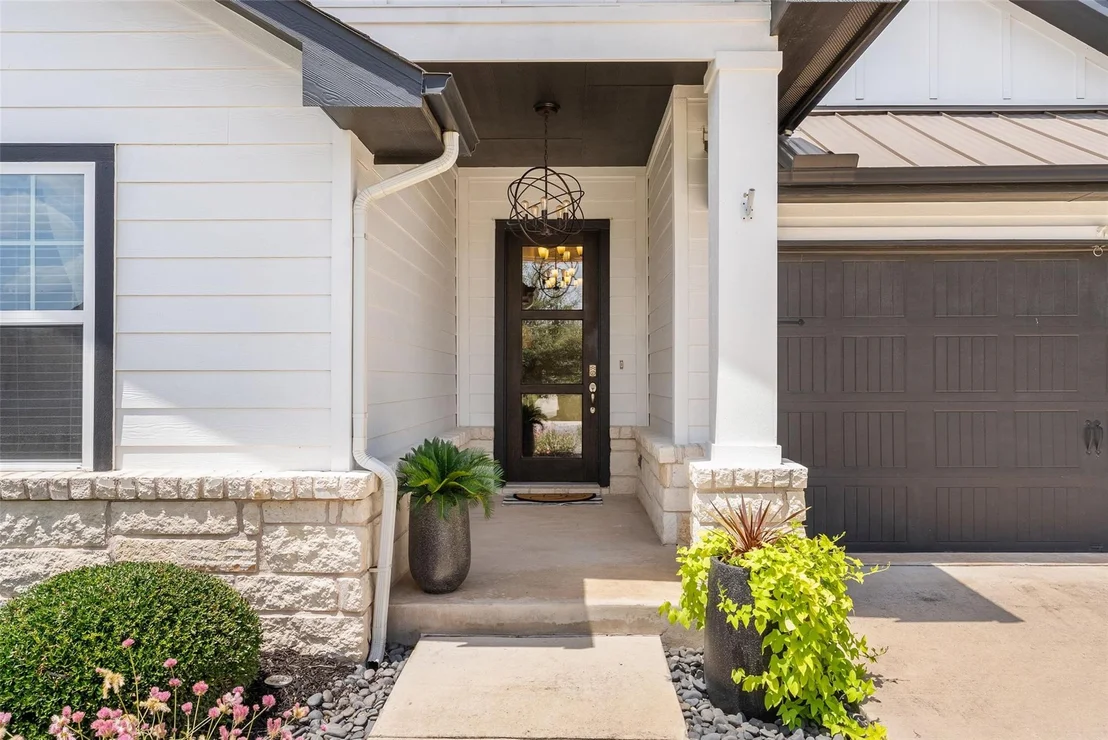 Photo of 396 Gunnison WAY
