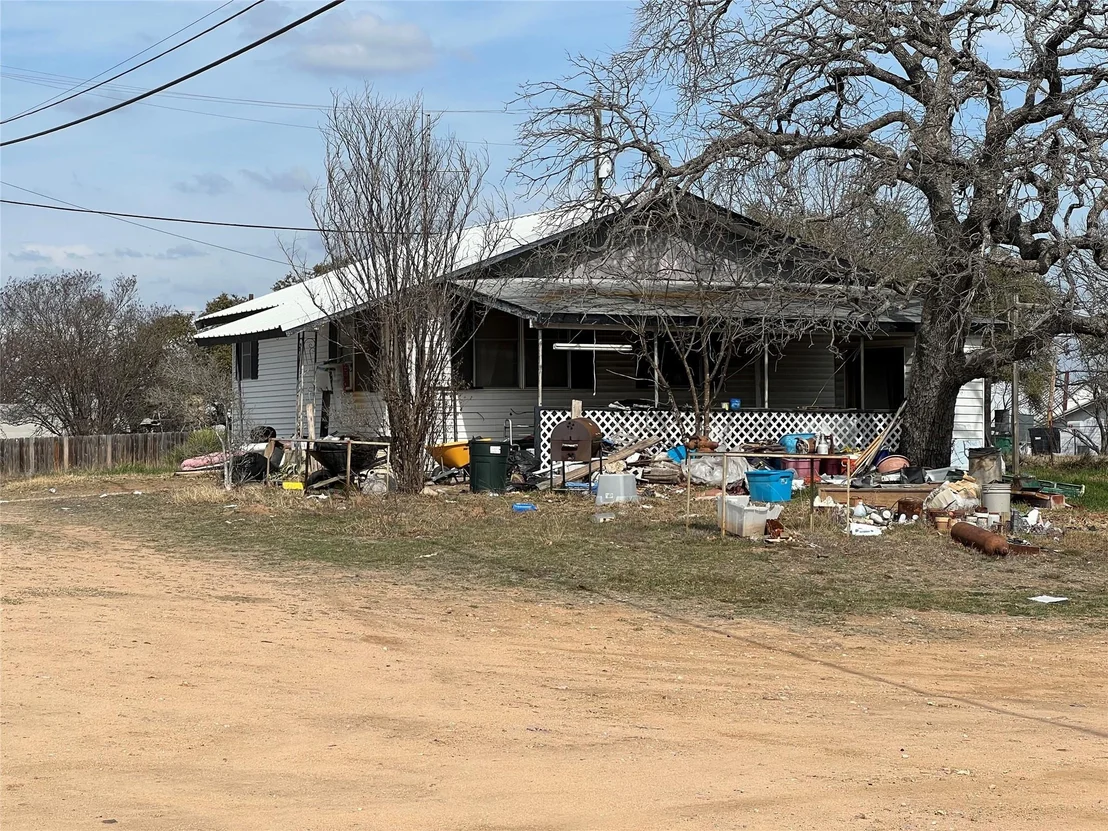 Photo of 1034 Ranch Road 2545