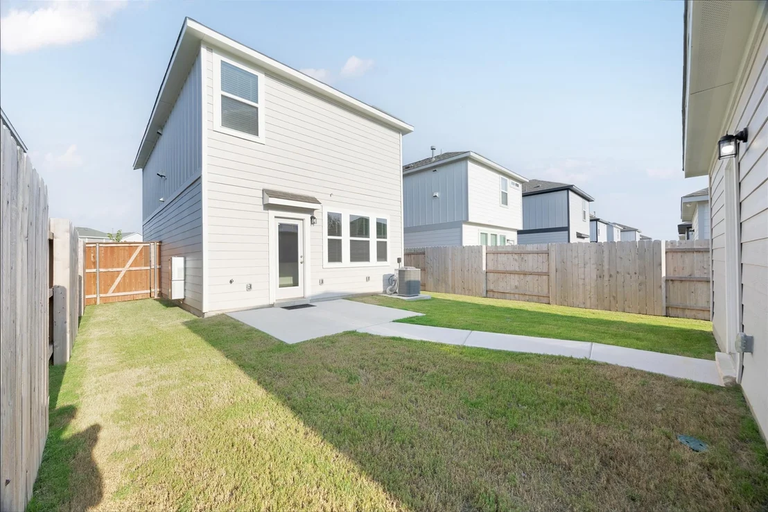Photo of 2412 Jack Nora WAY