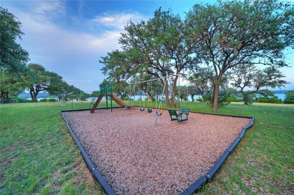 Photo of 15405 Rock Creek