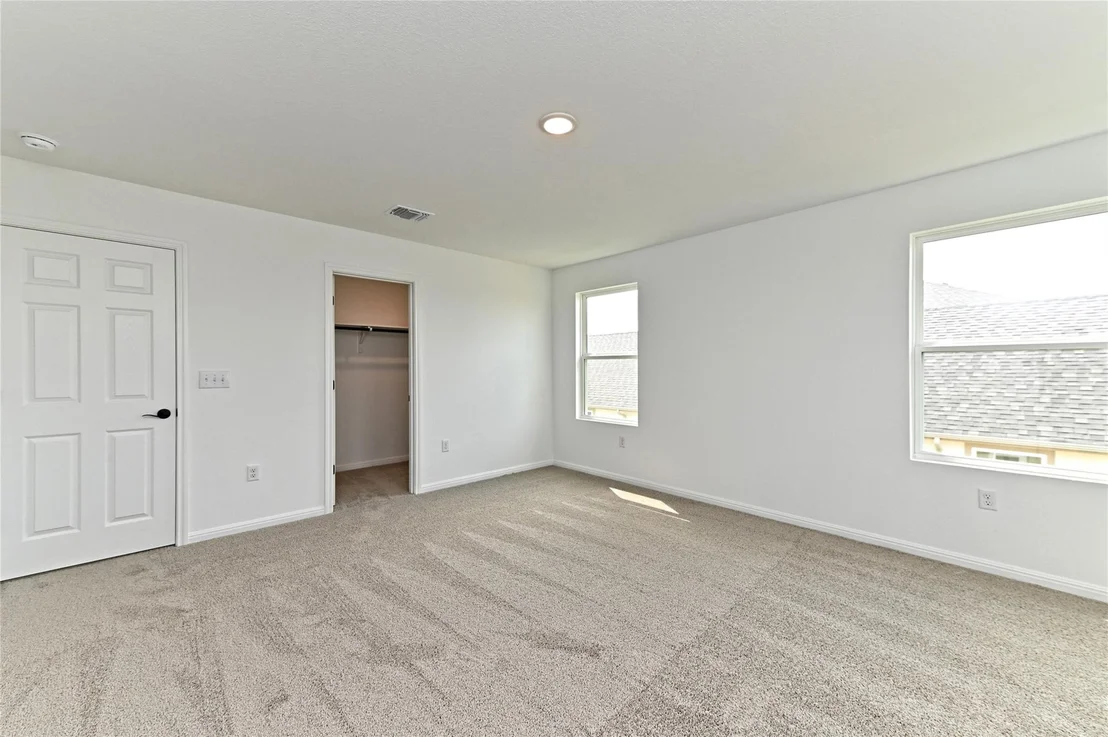 Photo of 130 Seattle Slew DR