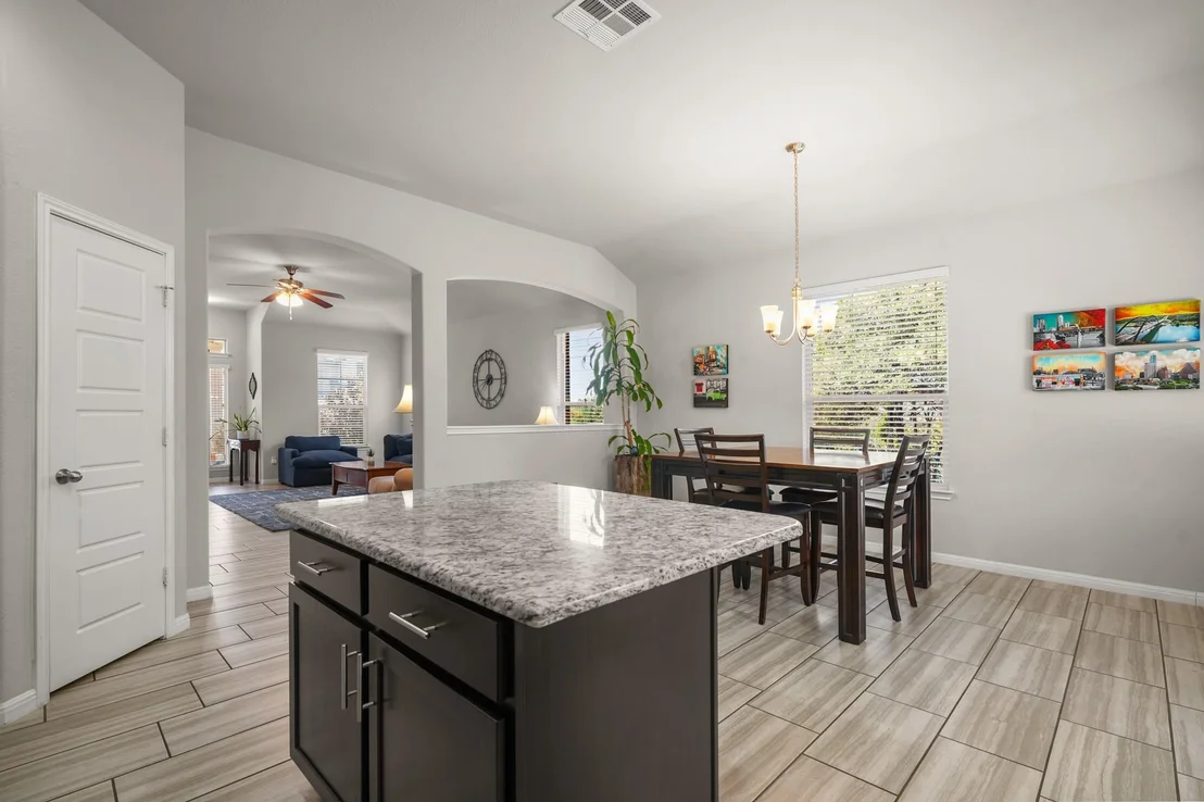 Photo of 2302 Alayna CV