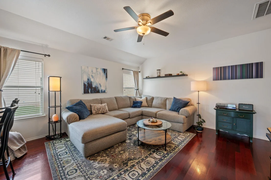 Photo of 10304 Lone Pine LN