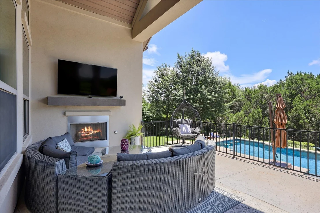 Photo of 802 Crestone Stream DR
