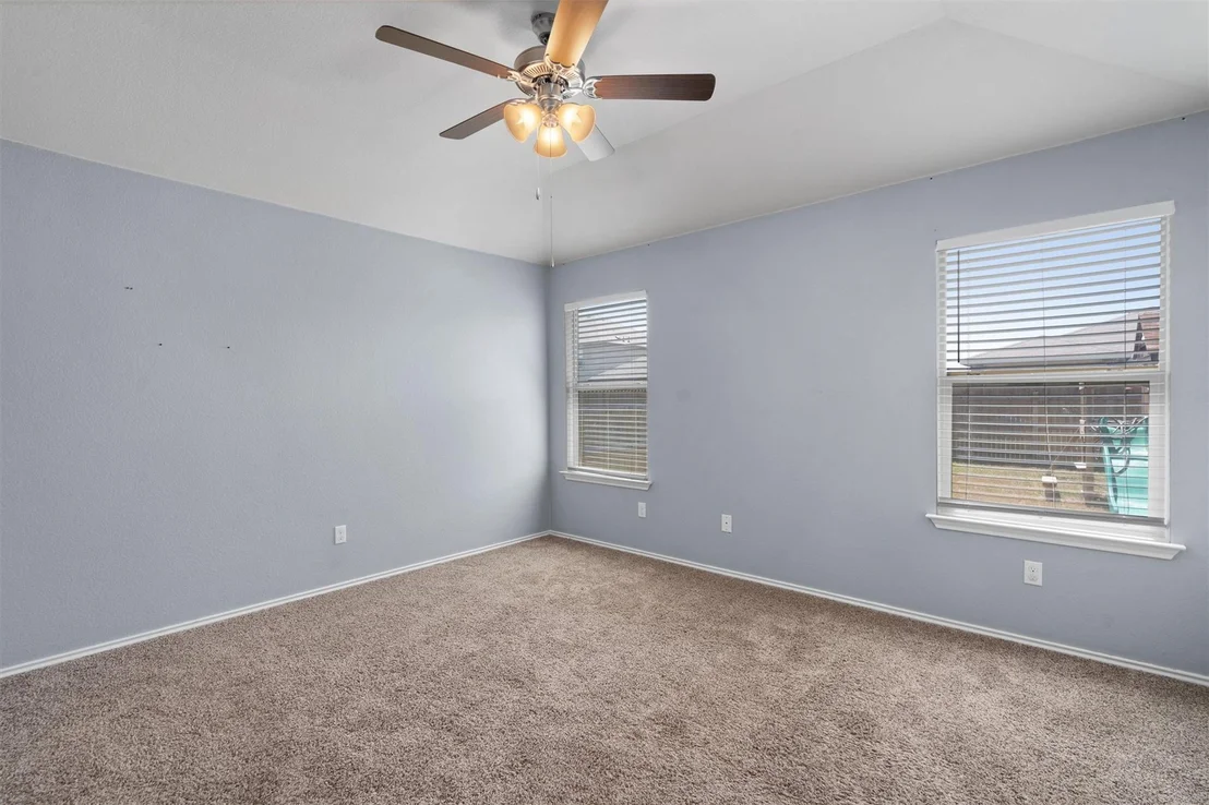 Photo of 162 Beth Ann LOOP