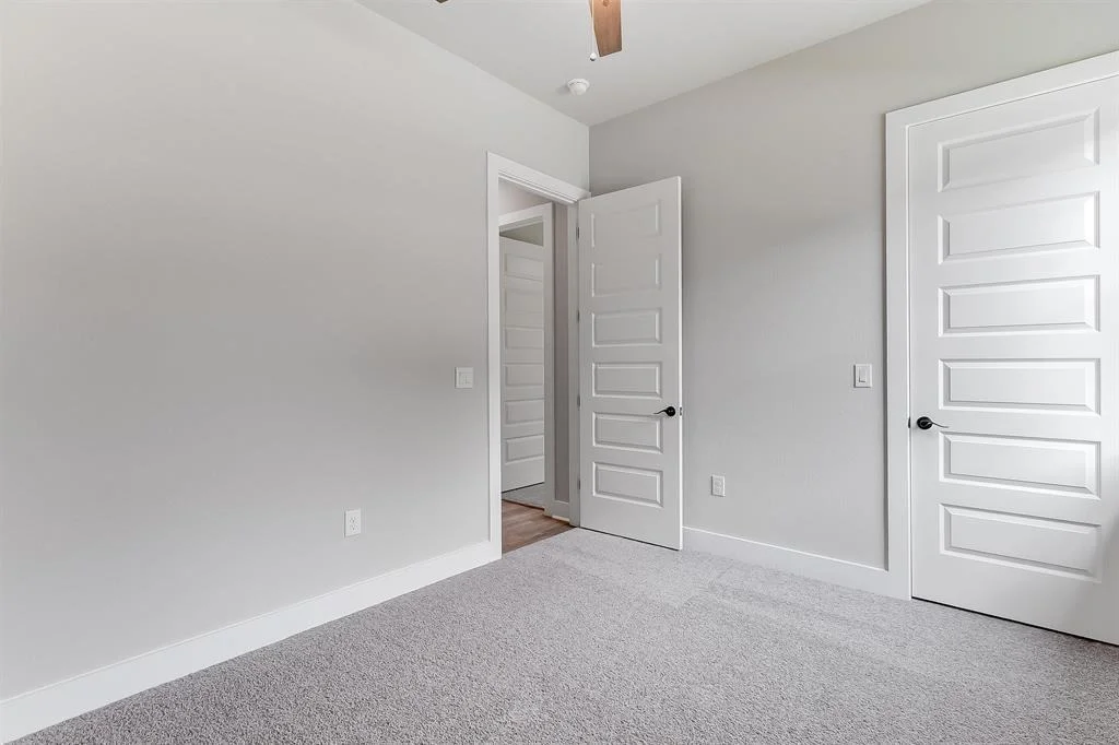Photo of 1255 Pecan Valley DR
