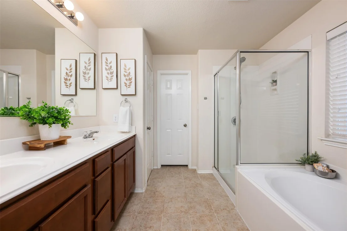 Photo of 216 Drystone TRL
