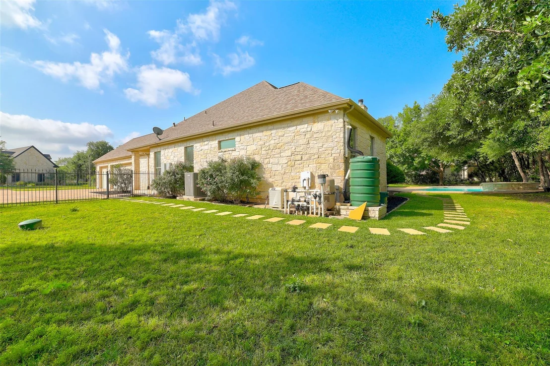 Photo of 110 Woodall DR