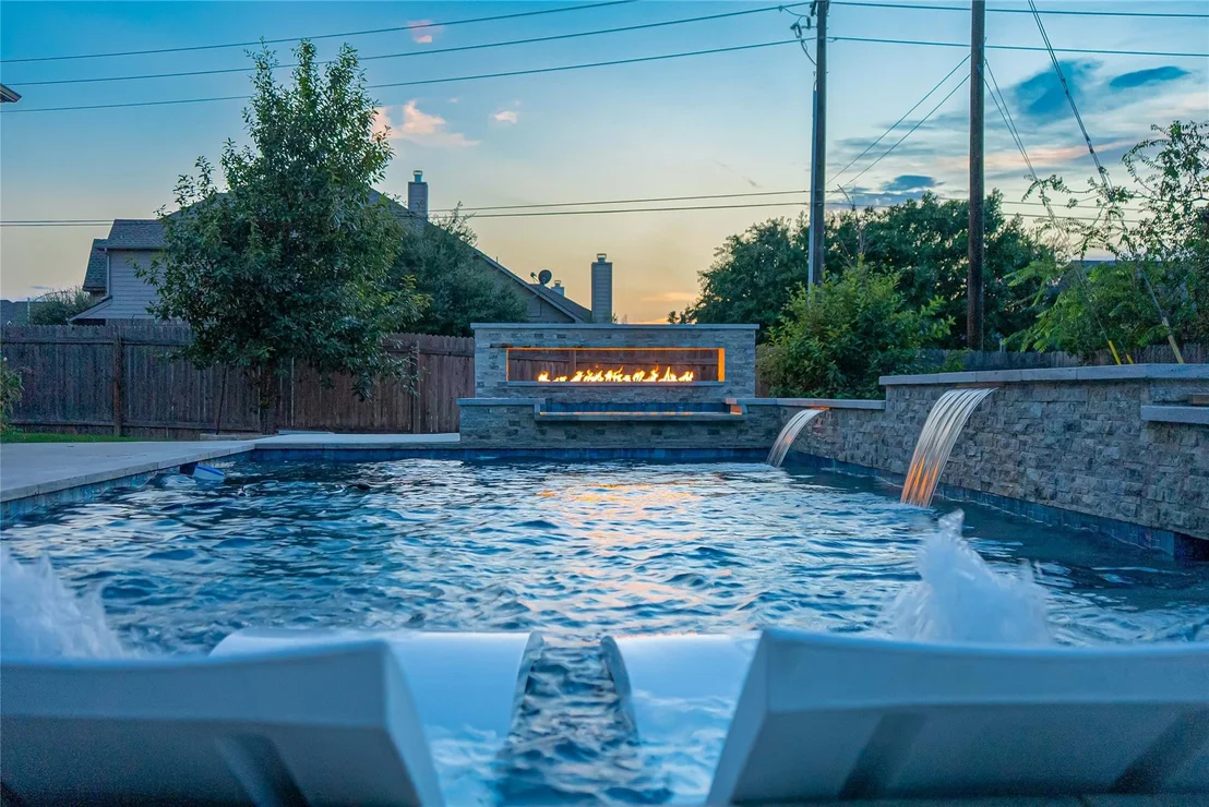 Photo of 833 Tabernash DR
