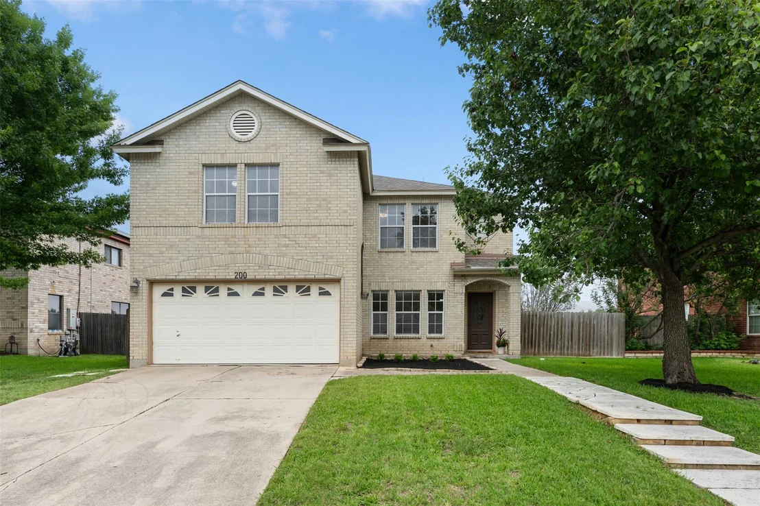 Photo of 200 Deercreek LN