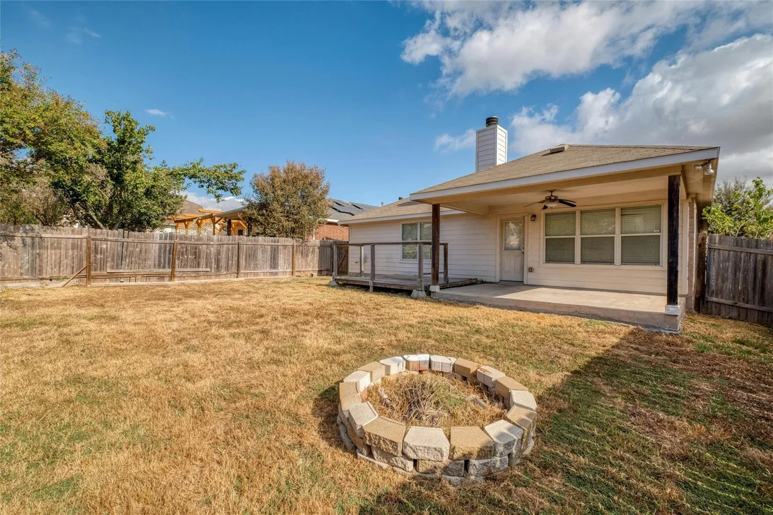 Photo of 18616 Blue Pond DR