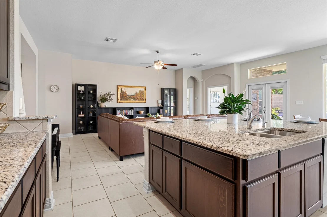 Photo of 304 Tangerine DR